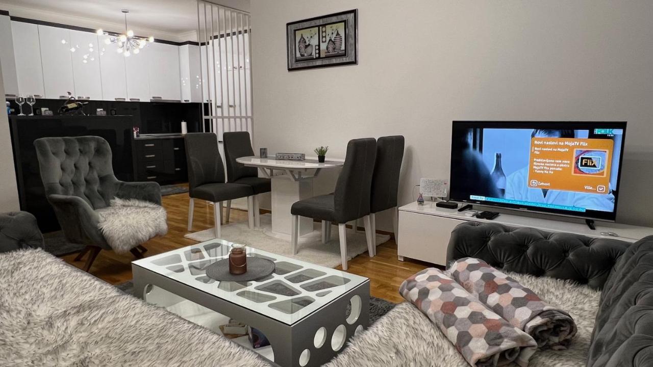 Apartman Nejra Tuzla Eksteriør bilde