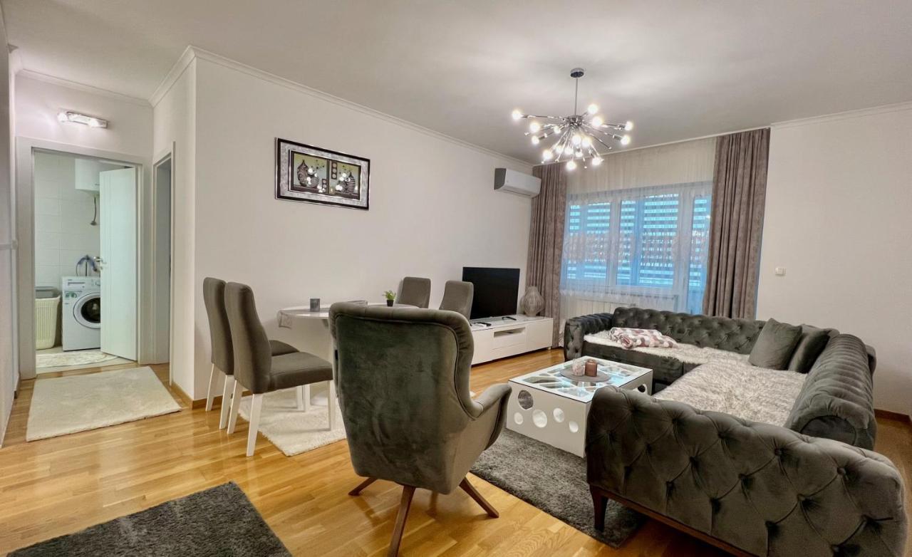 Apartman Nejra Tuzla Eksteriør bilde